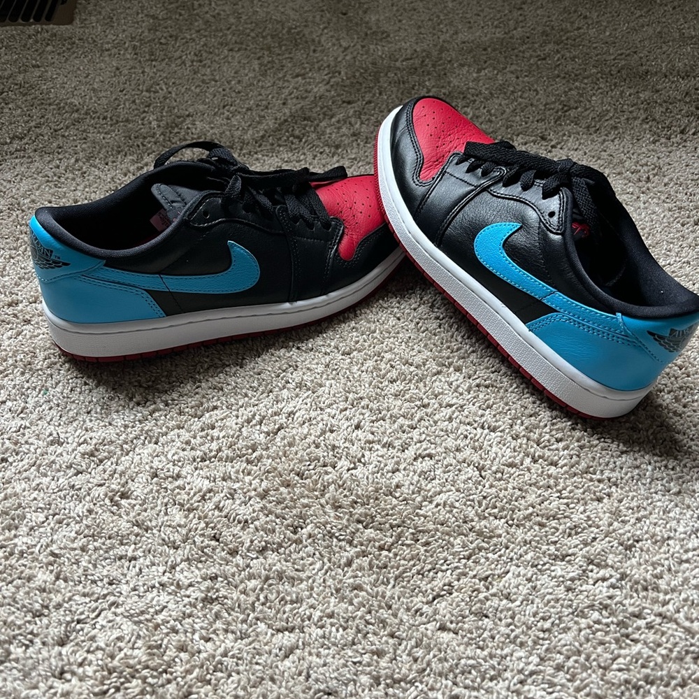 Nike Air Jordans (women’s) - Picture 10 of 10
